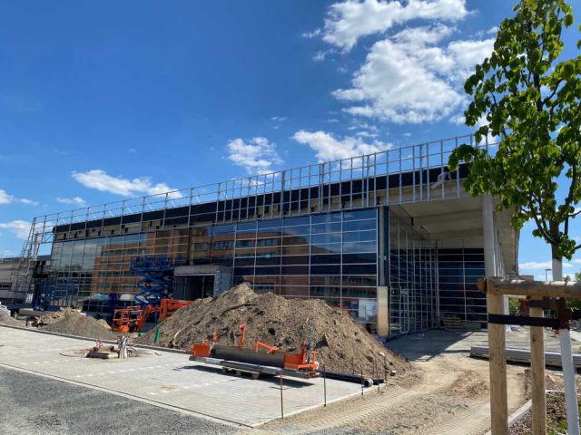 CREATOR: gd-jpeg v1.0 (using IJG JPEG v62), quality = 85